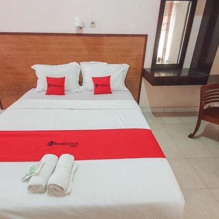 מלון באטו Reddoorz At Pujon Malang מראה חיצוני תמונה